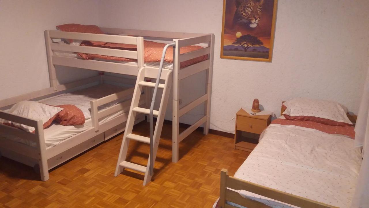 Appartment Bezenica Dobrova Extérieur photo